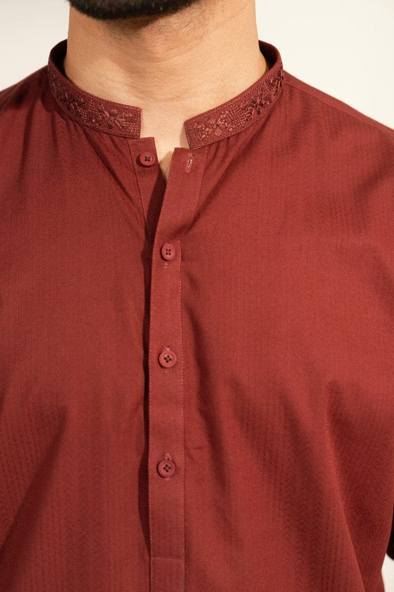 Maroon Kurta Trouser - Image 4